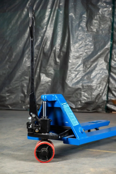 Тележка гидравлическая низкопрофильная 65 мм  3000 кг 1150 мм полиуретановые колеса TOR RHP