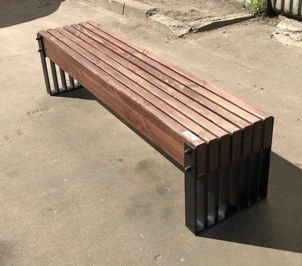 Скамейка стальная «Simple line» без спинки 1,5 м